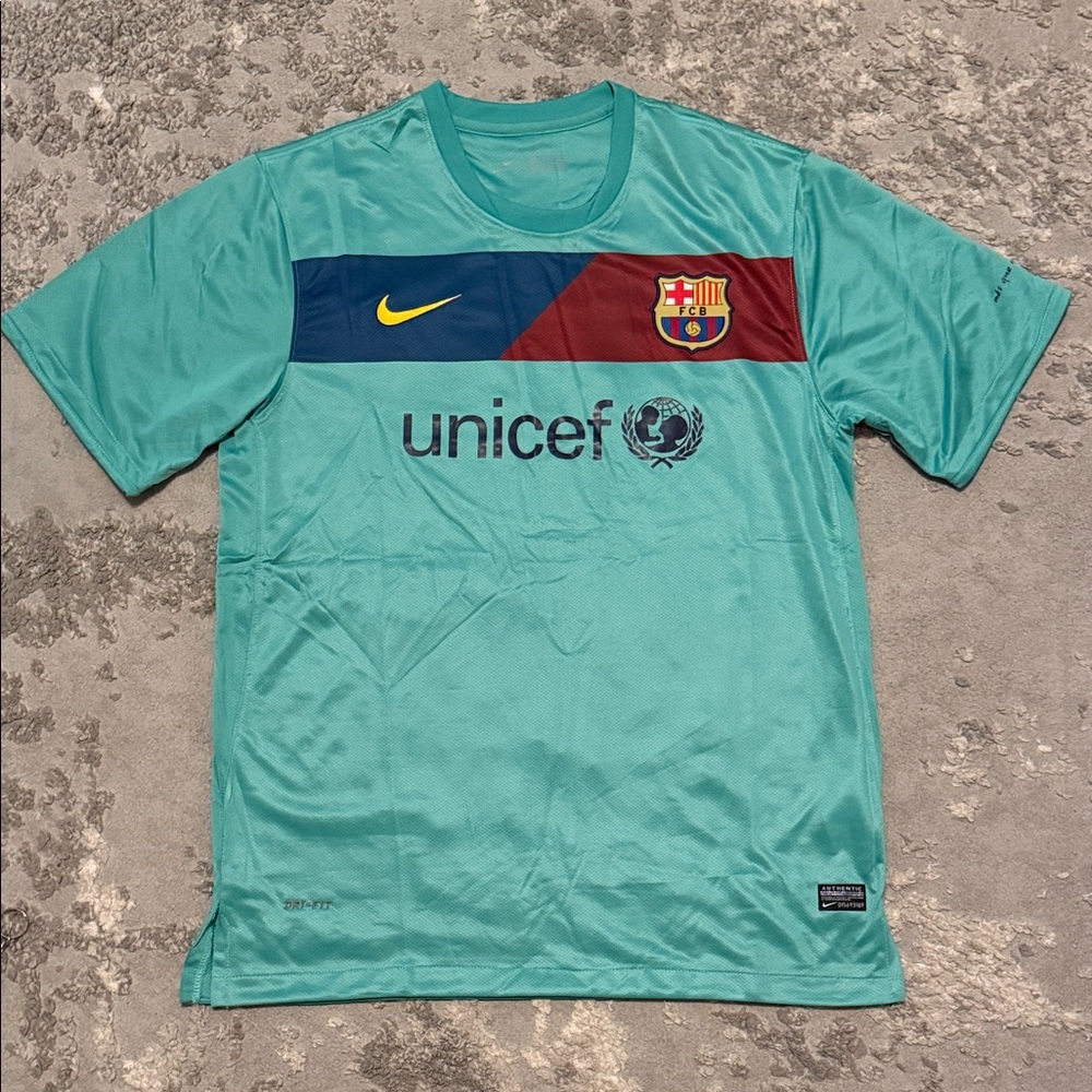 Barcelona FC Jersey 2011 away